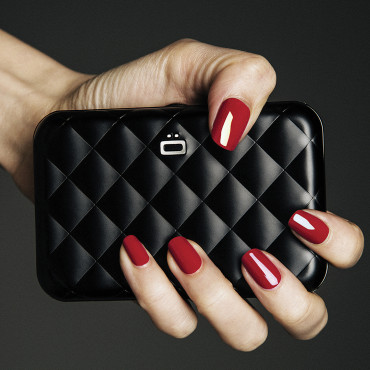 Кардхолдер OGON Quilted Button на 10 карт, чорний