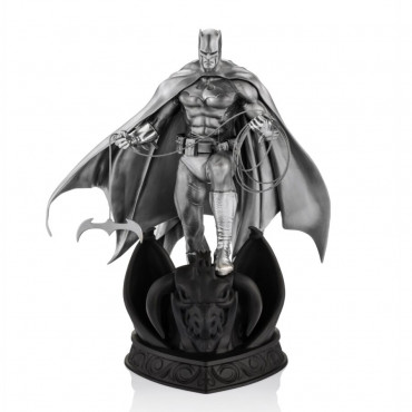 Статуэтка из вселенной DC Бэтмен, 23 см