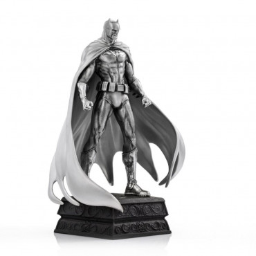 Статуэтка из вселенной DC Бэтмен, 19 см