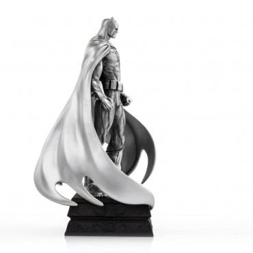 Статуэтка из вселенной DC Бэтмен, 19 см